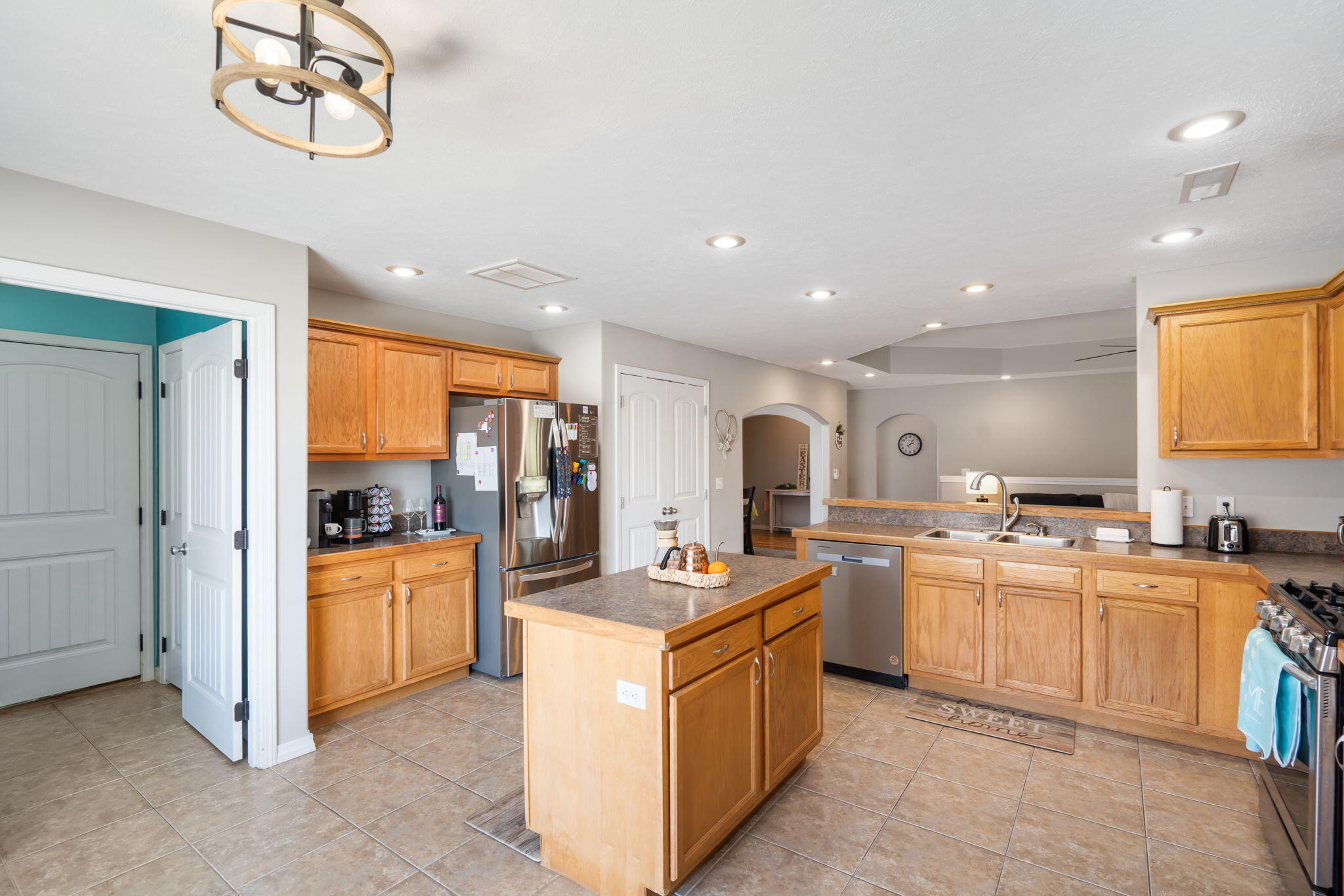 200 Meadowlark Property Photo 14