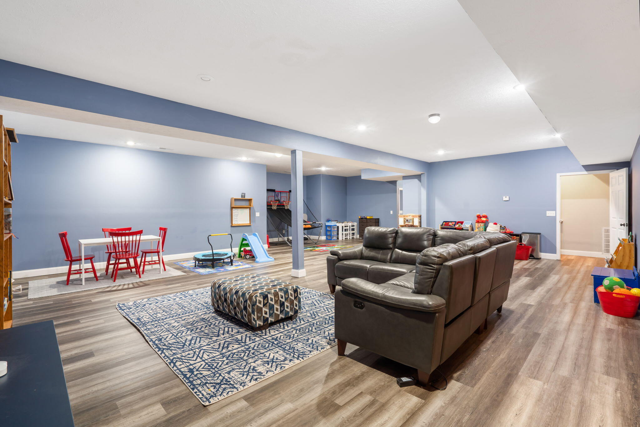 200 Meadowlark Property Photo 27