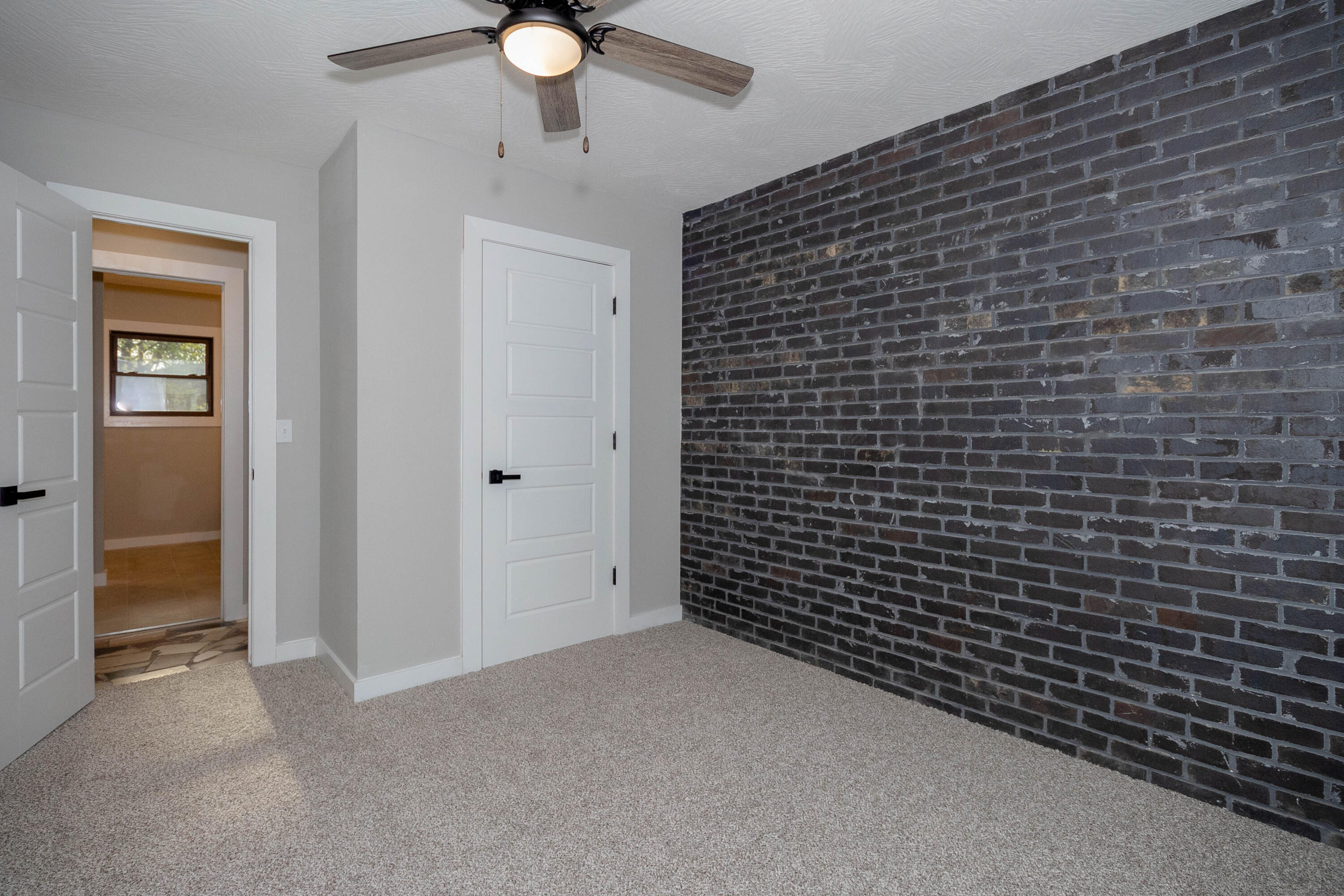 250 North Blair Street Property Photo 31
