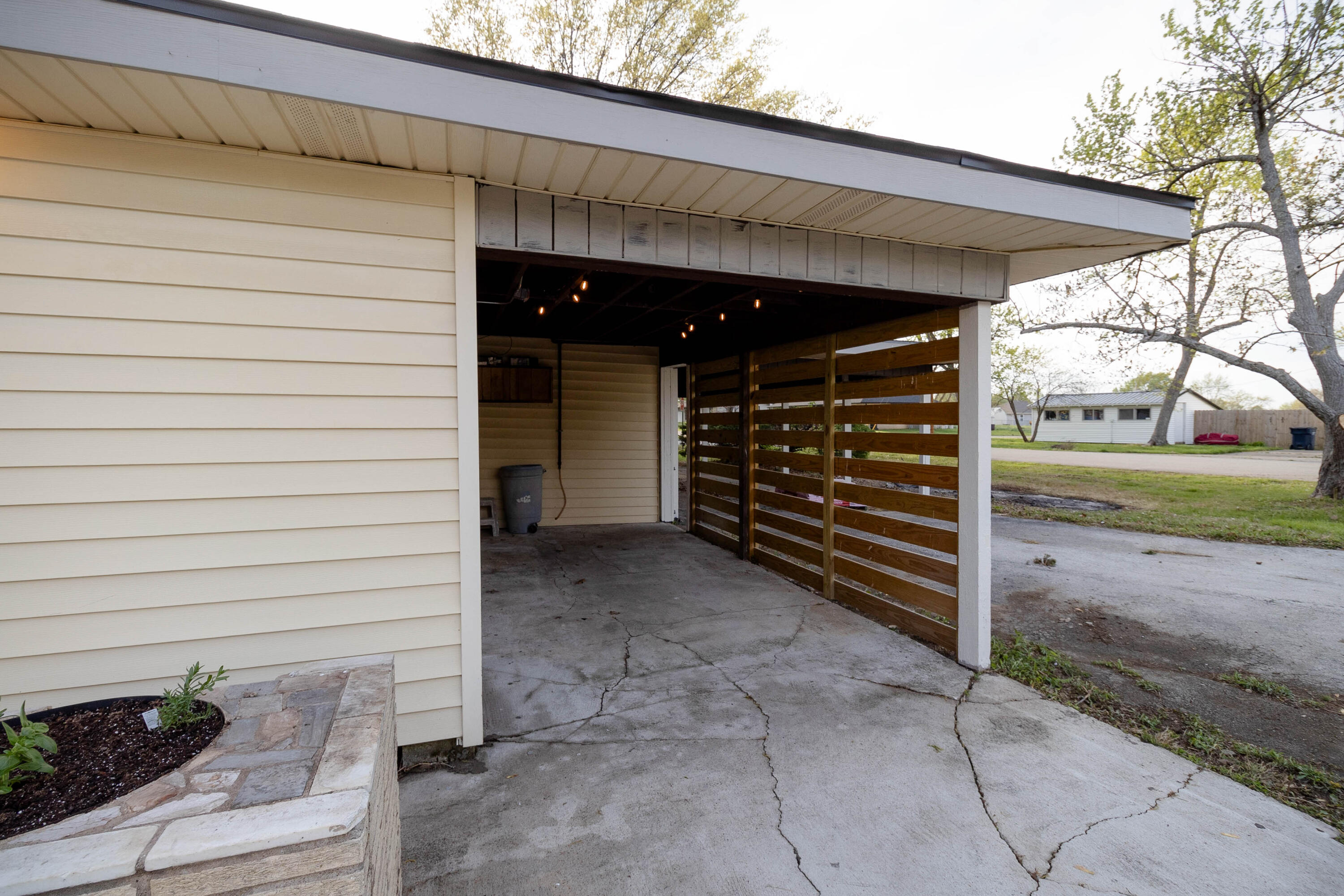 250 North Blair Street Property Photo 37