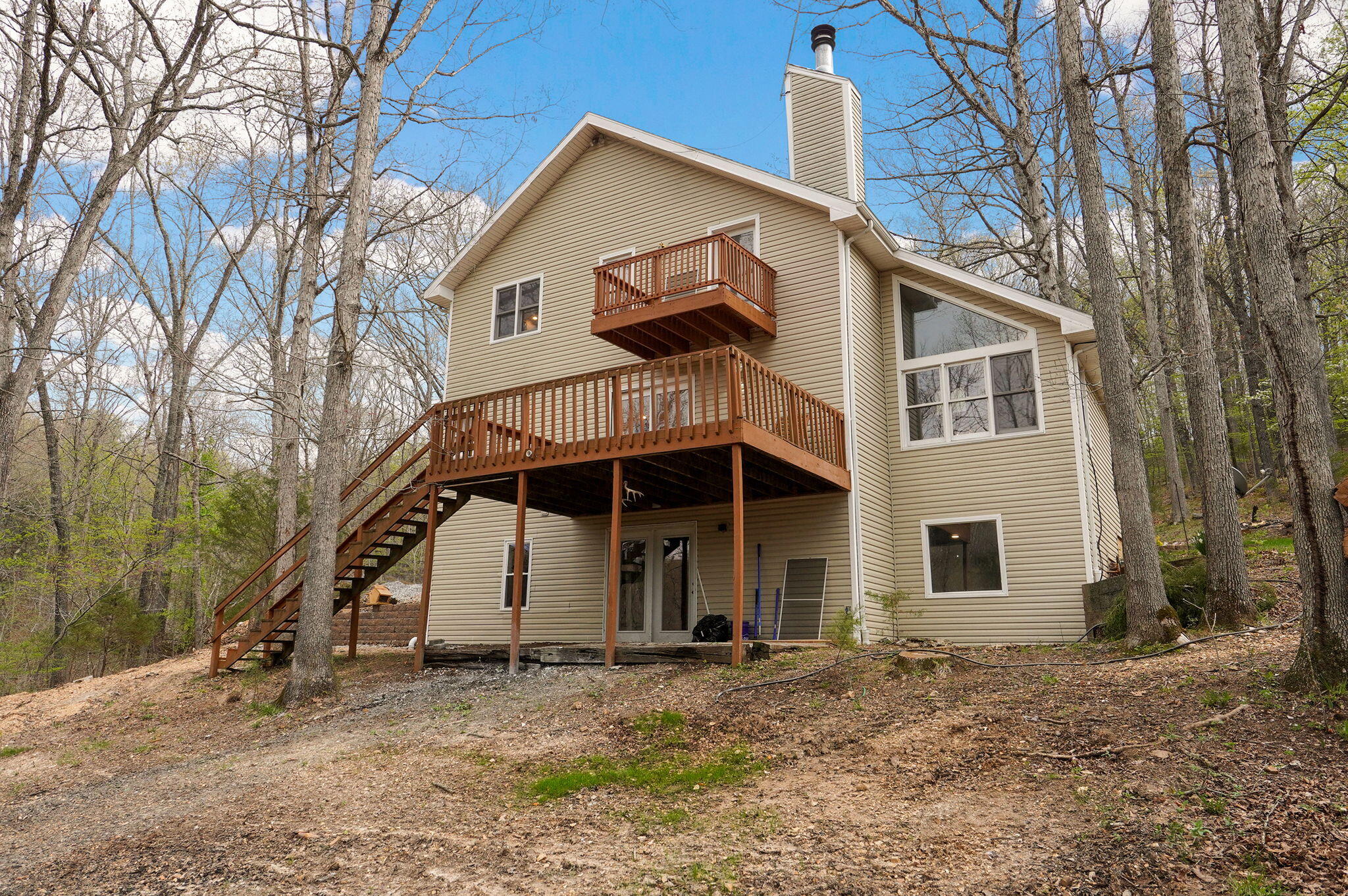 1229 Center Road Property Photo 15