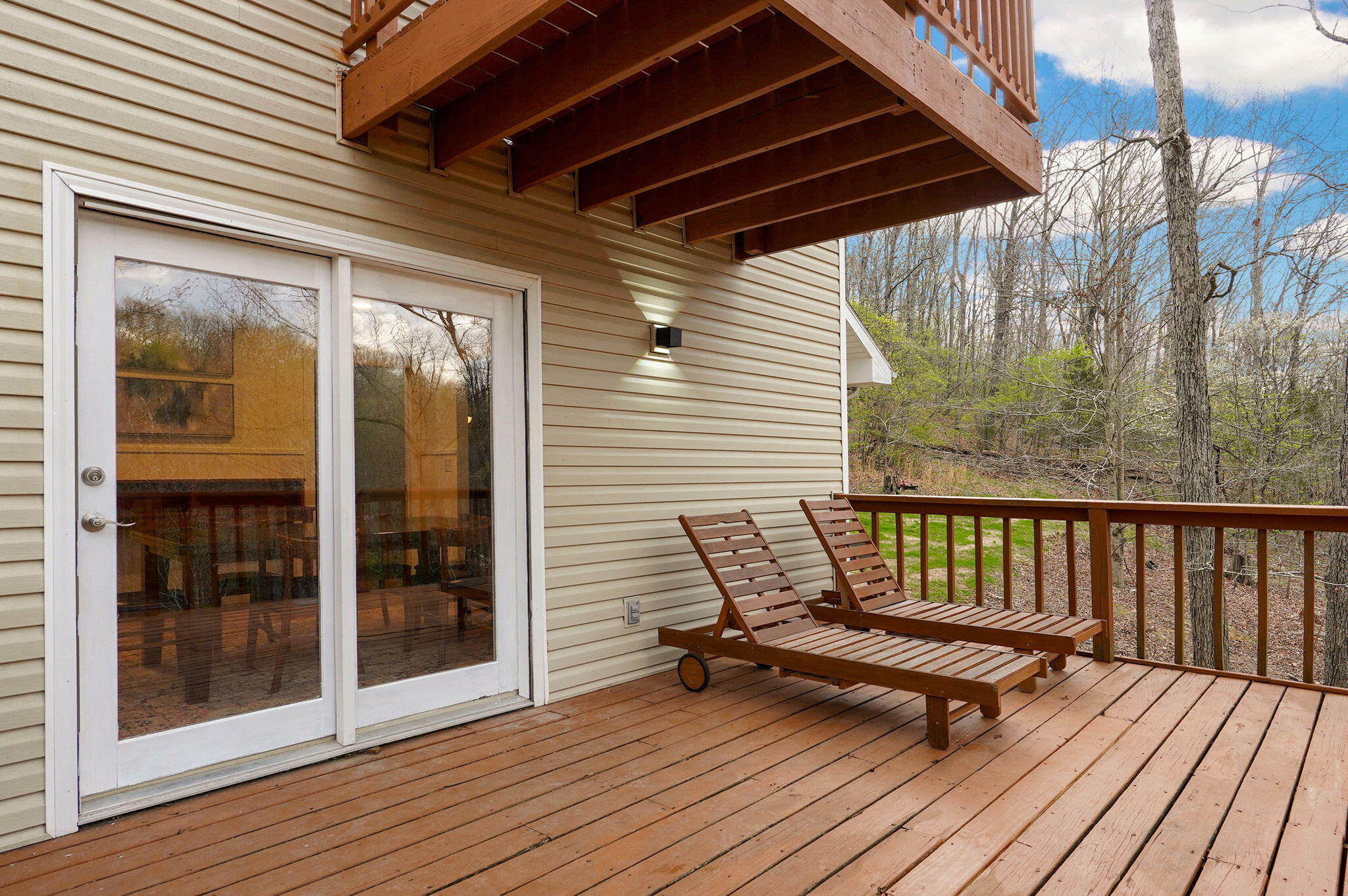 1229 Center Road Property Photo 18