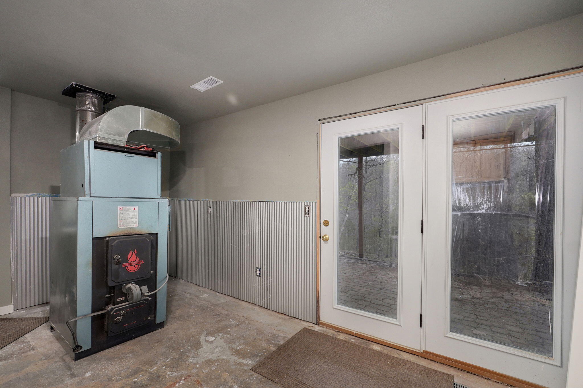 1229 Center Road Property Photo 48