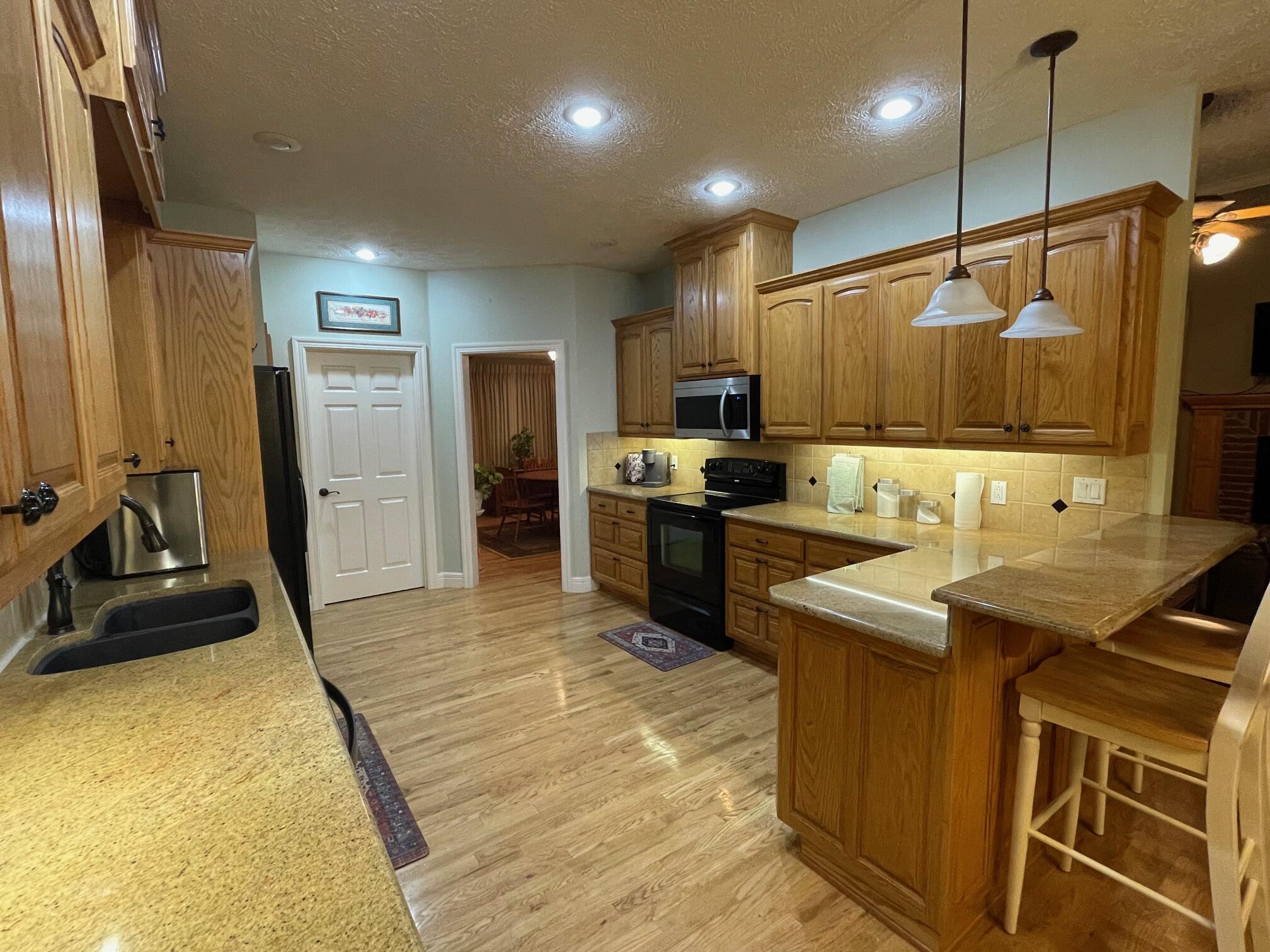 67 Winchester Drive Property Photo 5