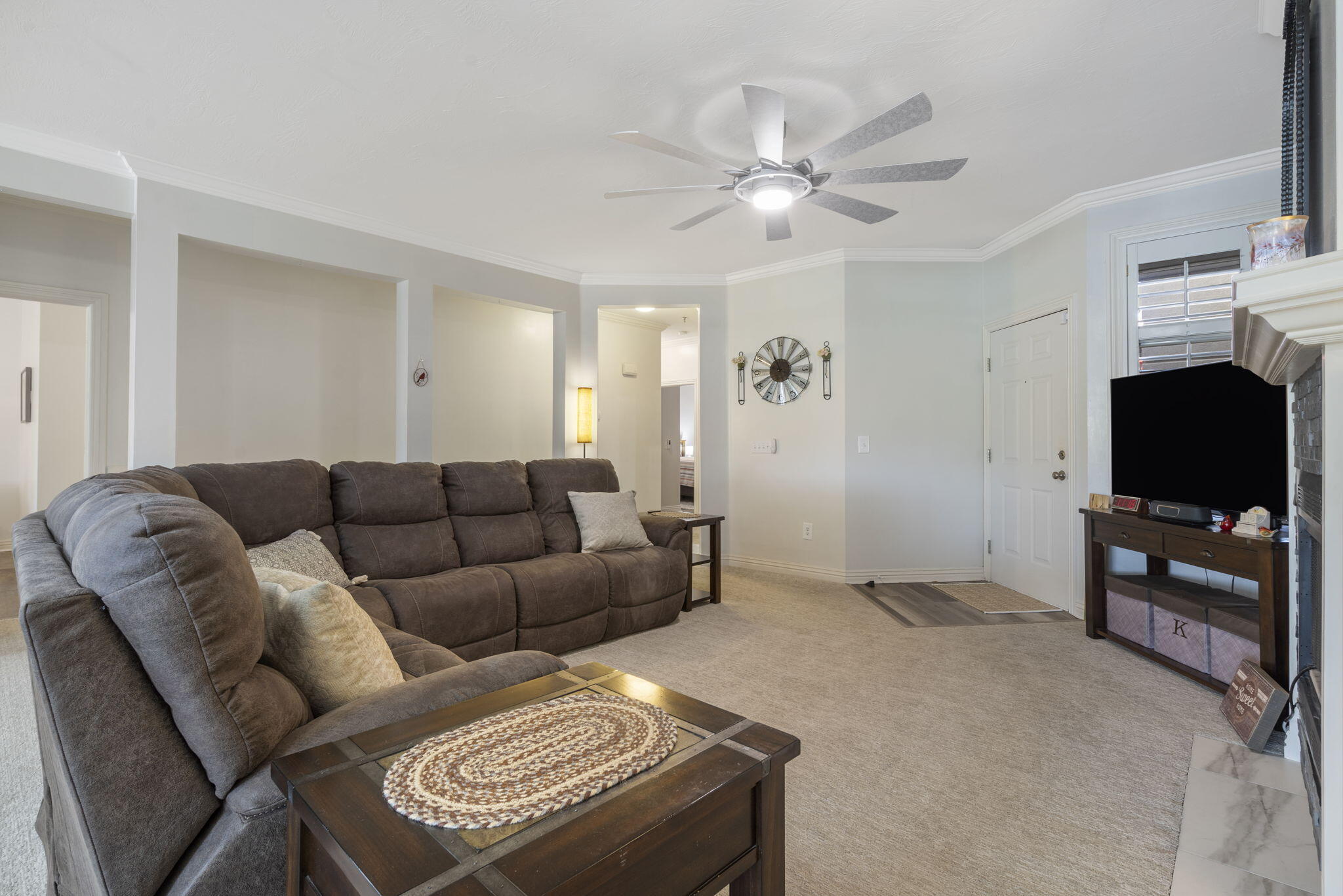 120 Oxford Court Property Photo 11