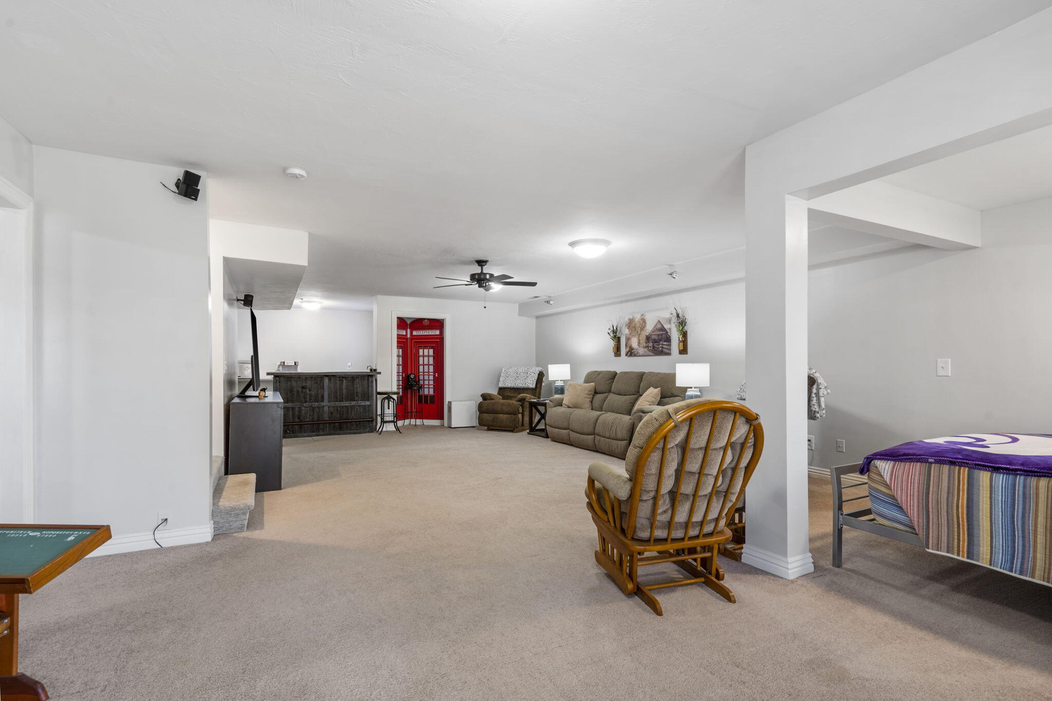 120 Oxford Court Property Photo 33
