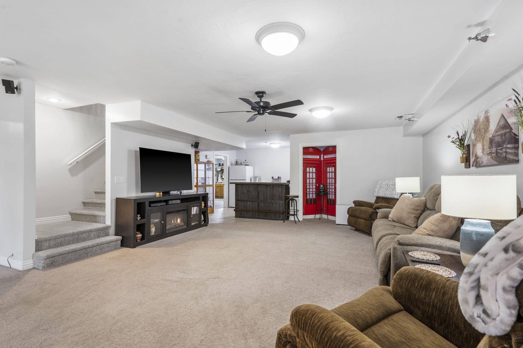 120 Oxford Court Property Photo 34