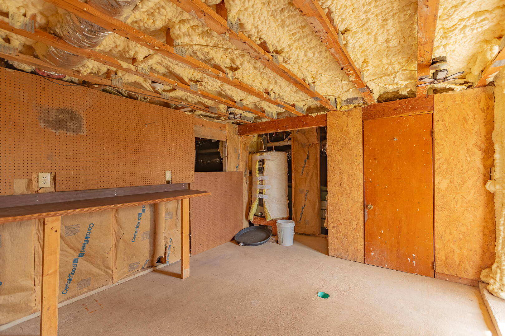 256 Postage Lane Property Photo 34