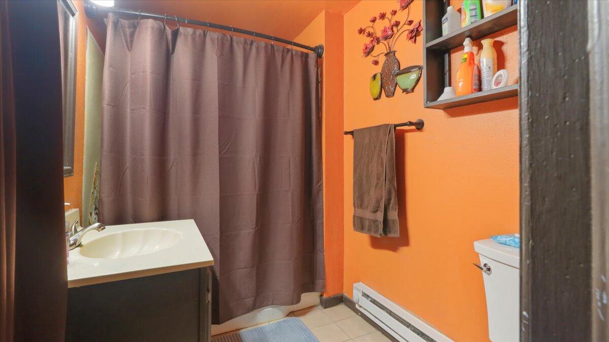 2204 Gleghorn St Property Photo 18