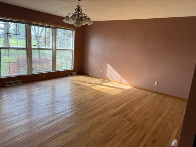 372 State Highway 173 Property Photo 4