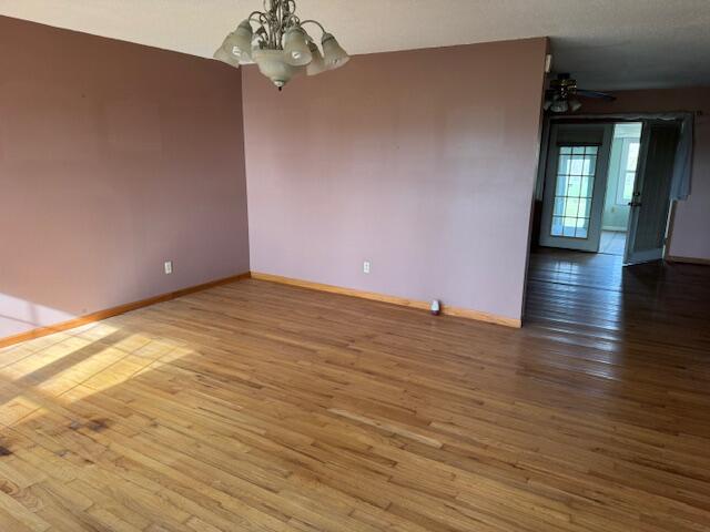 372 State Highway 173 Property Photo 5