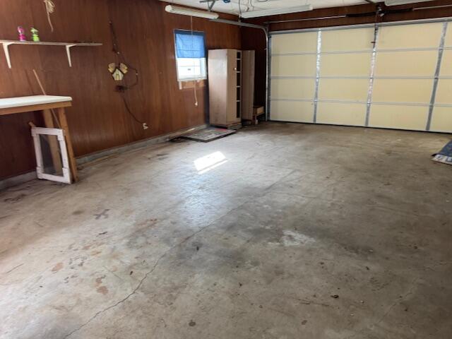 372 State Highway 173 Property Photo 15