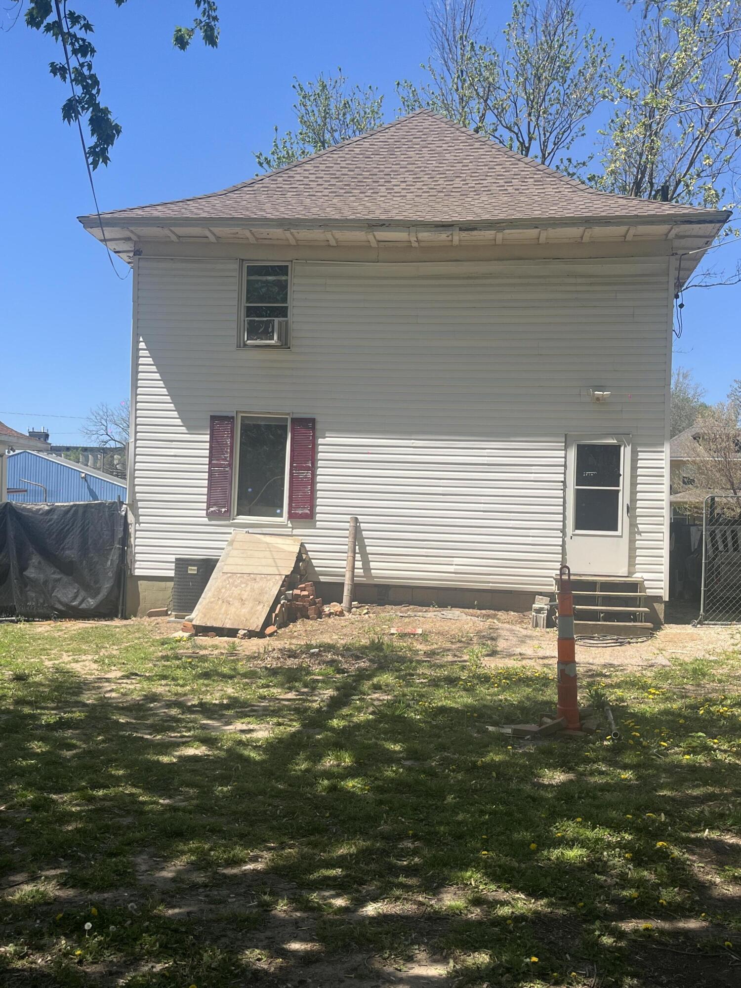 1862 North Grant Avenue Property Photo 25
