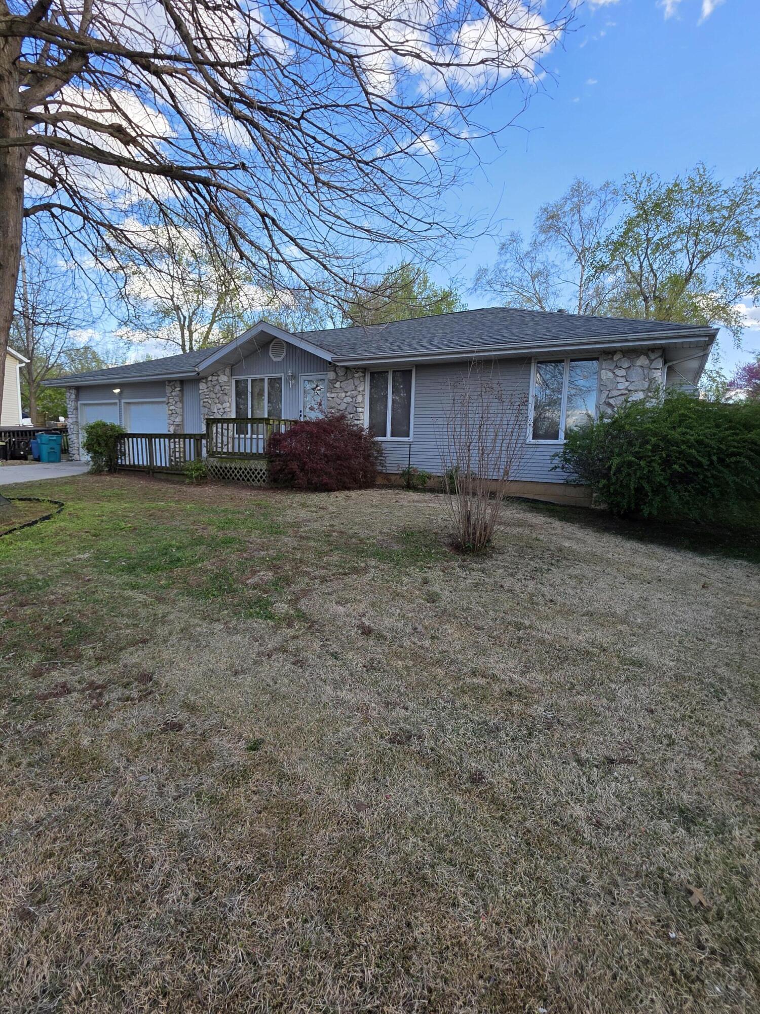 3116 West Countryside Court Property Photo 4