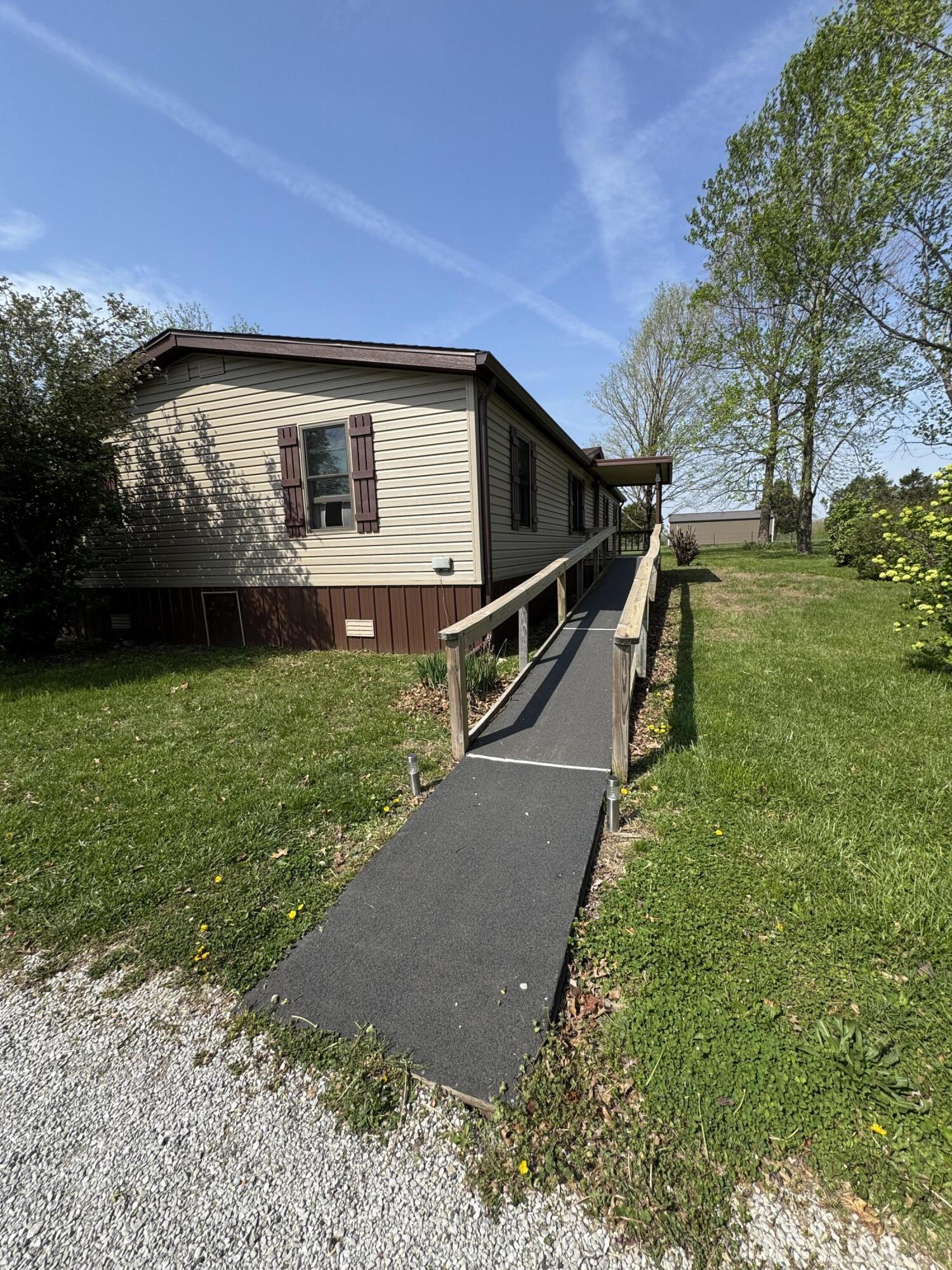 208 Carter Road Property Photo 3