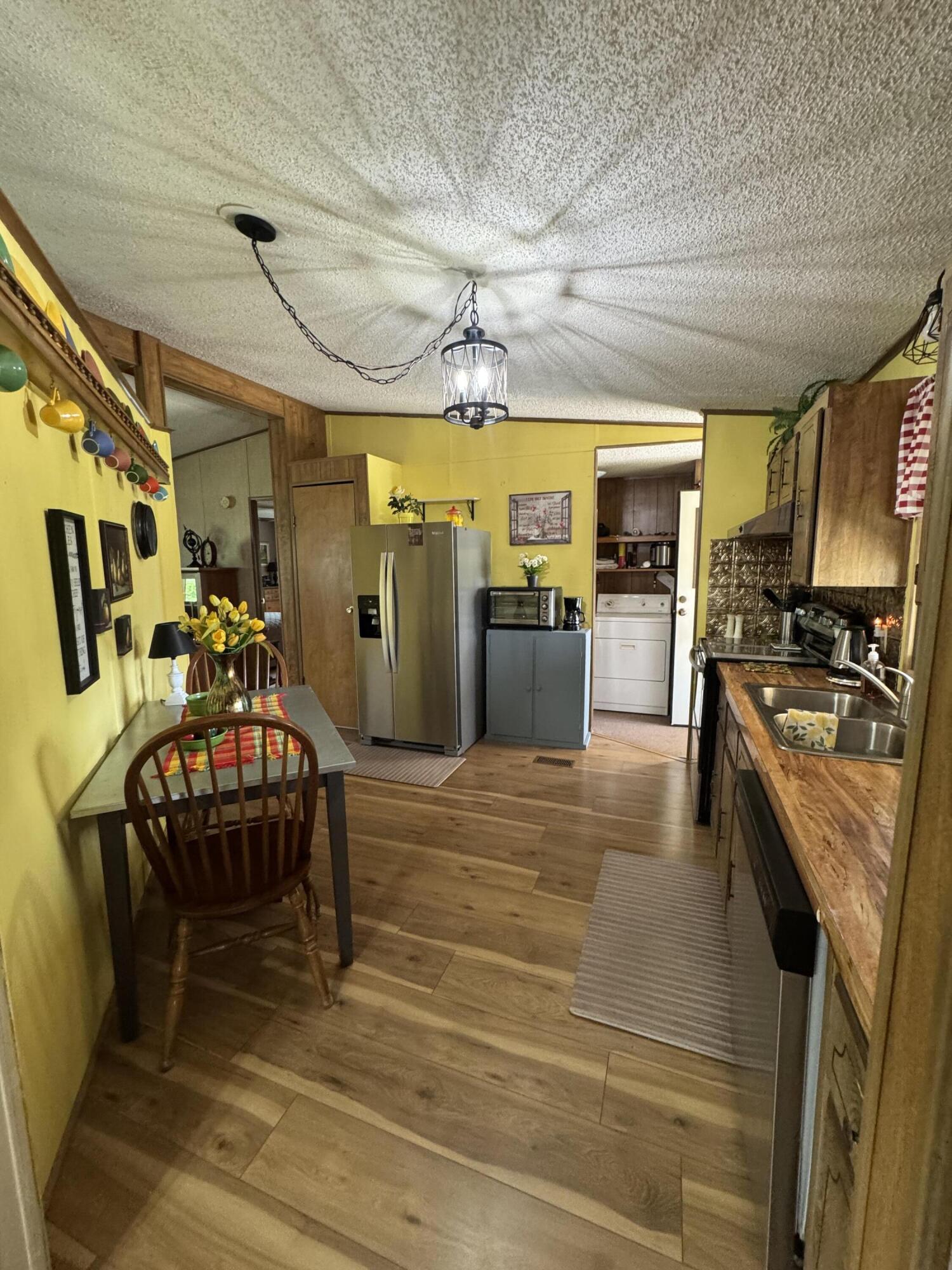 208 Carter Road Property Photo 10