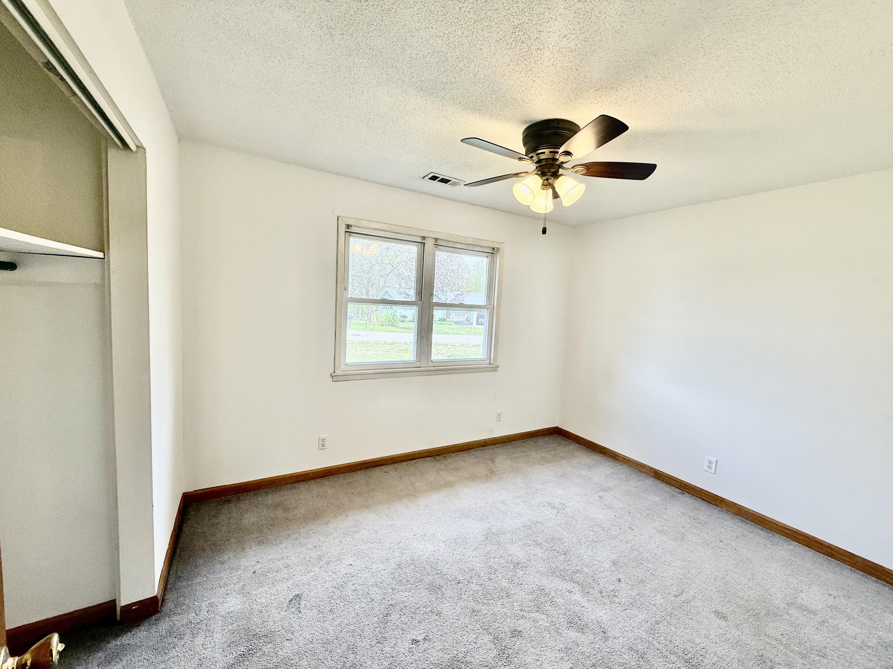 1224 Dewey Street Property Photo 10