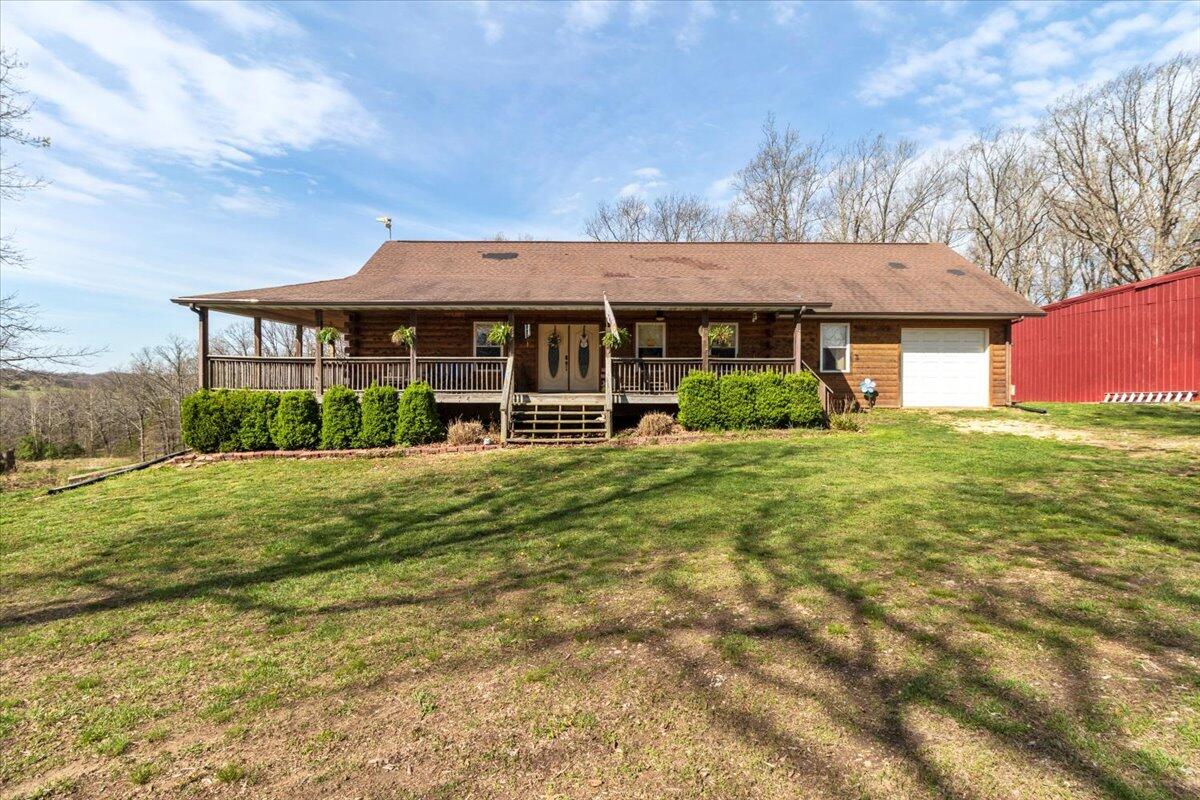 Graff Real Estate Listings Main Image