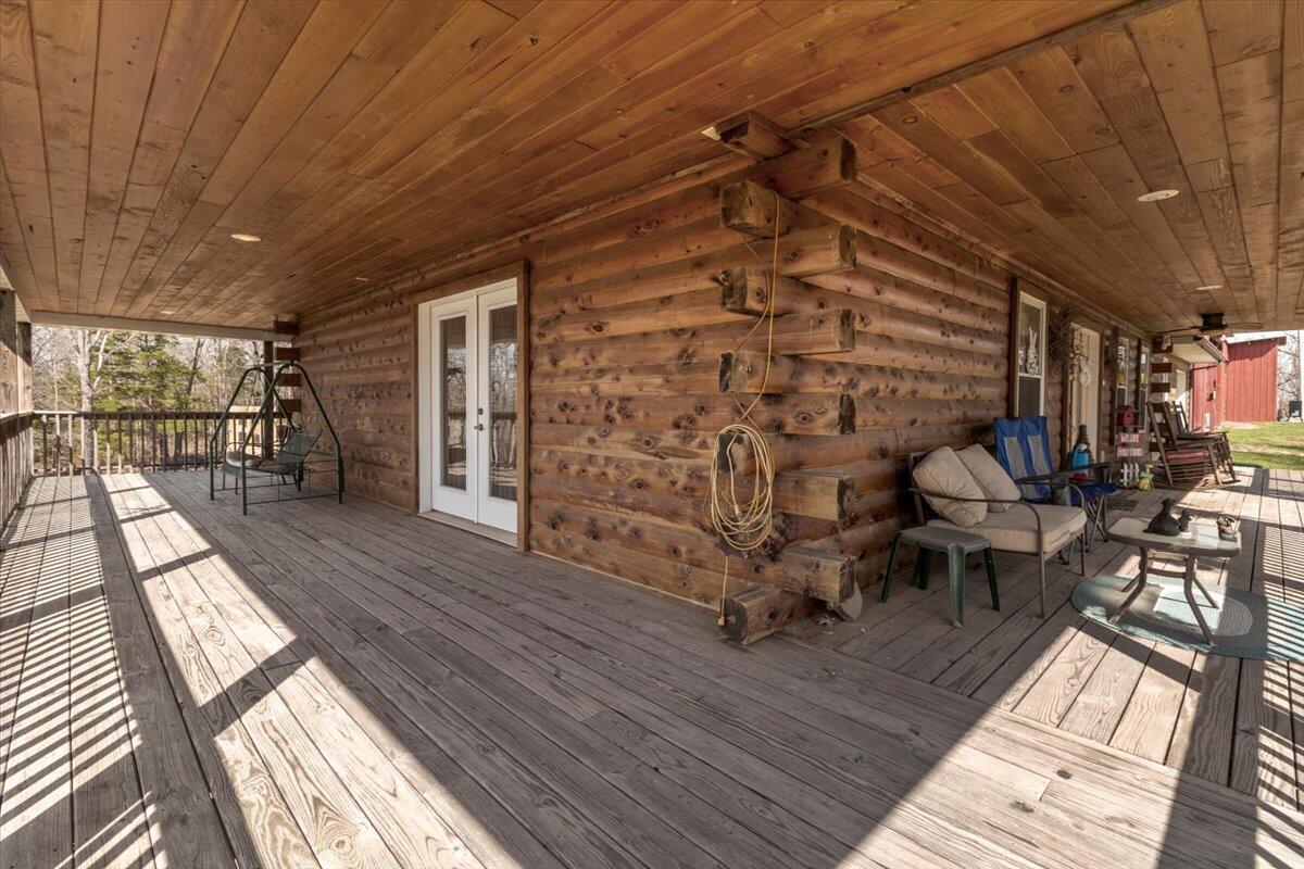 7745 Murr Road Property Photo 3