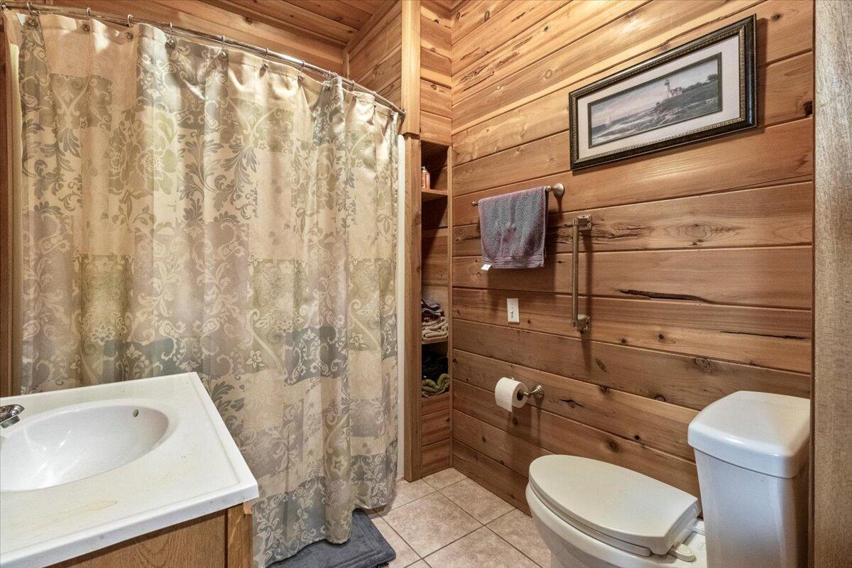 7745 Murr Road Property Photo 25