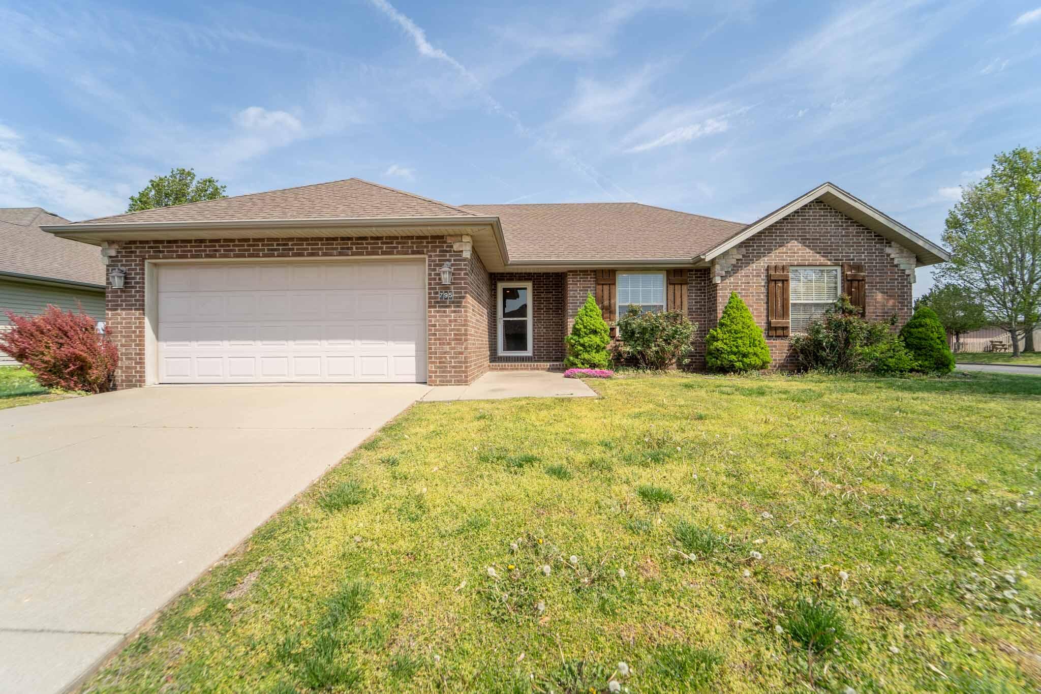 795 East Ozark Jubilee Drive Property Photo
