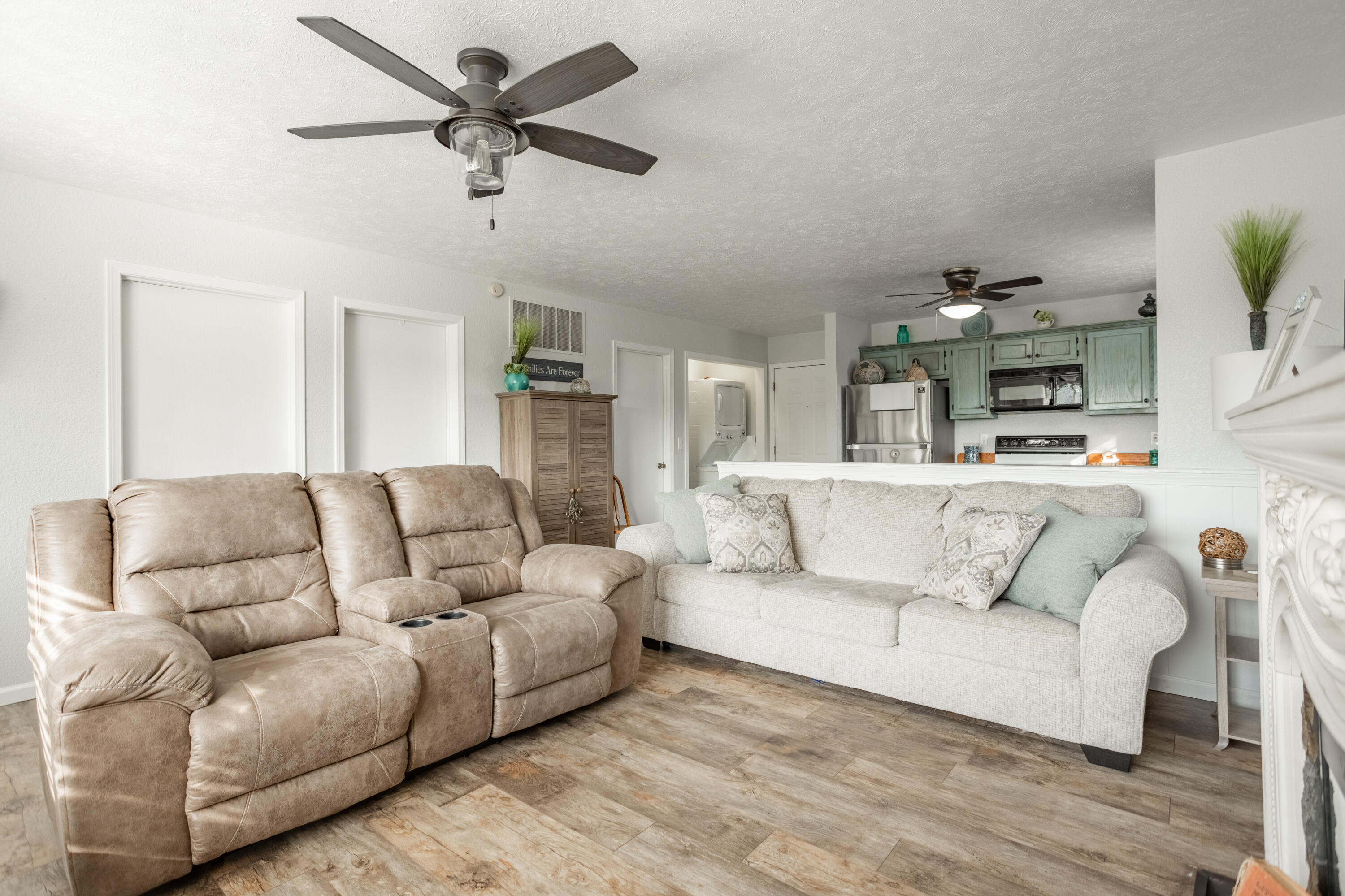 47 Misty Den Drive Property Photo 12