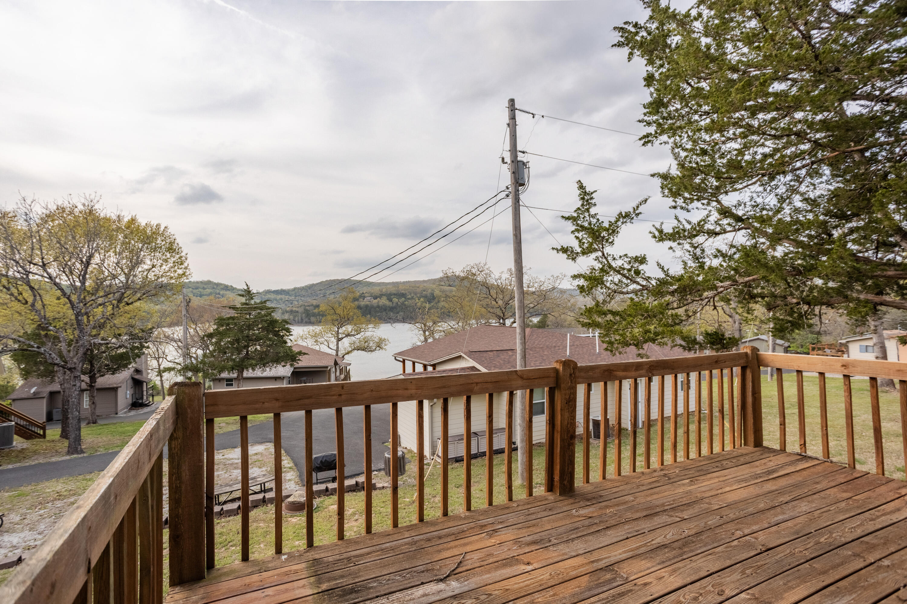 47 Misty Den Drive Property Photo 29