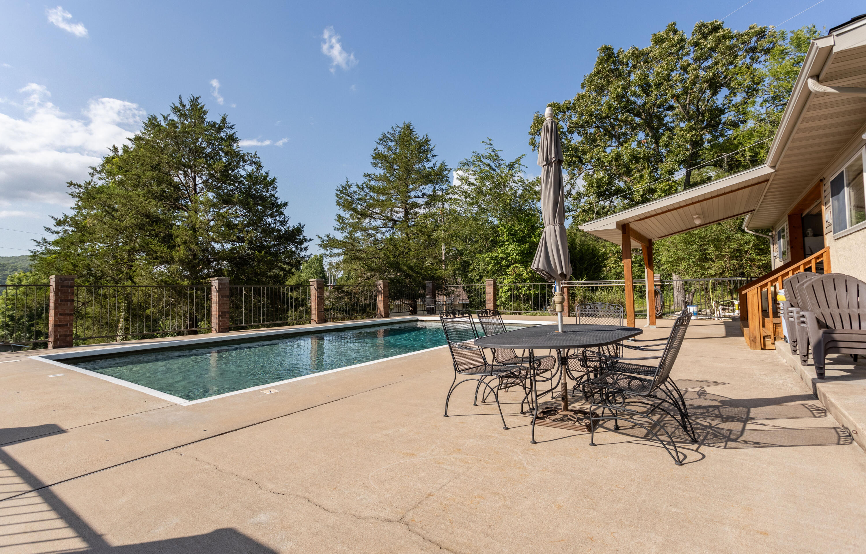 47 Misty Den Drive Property Photo 33
