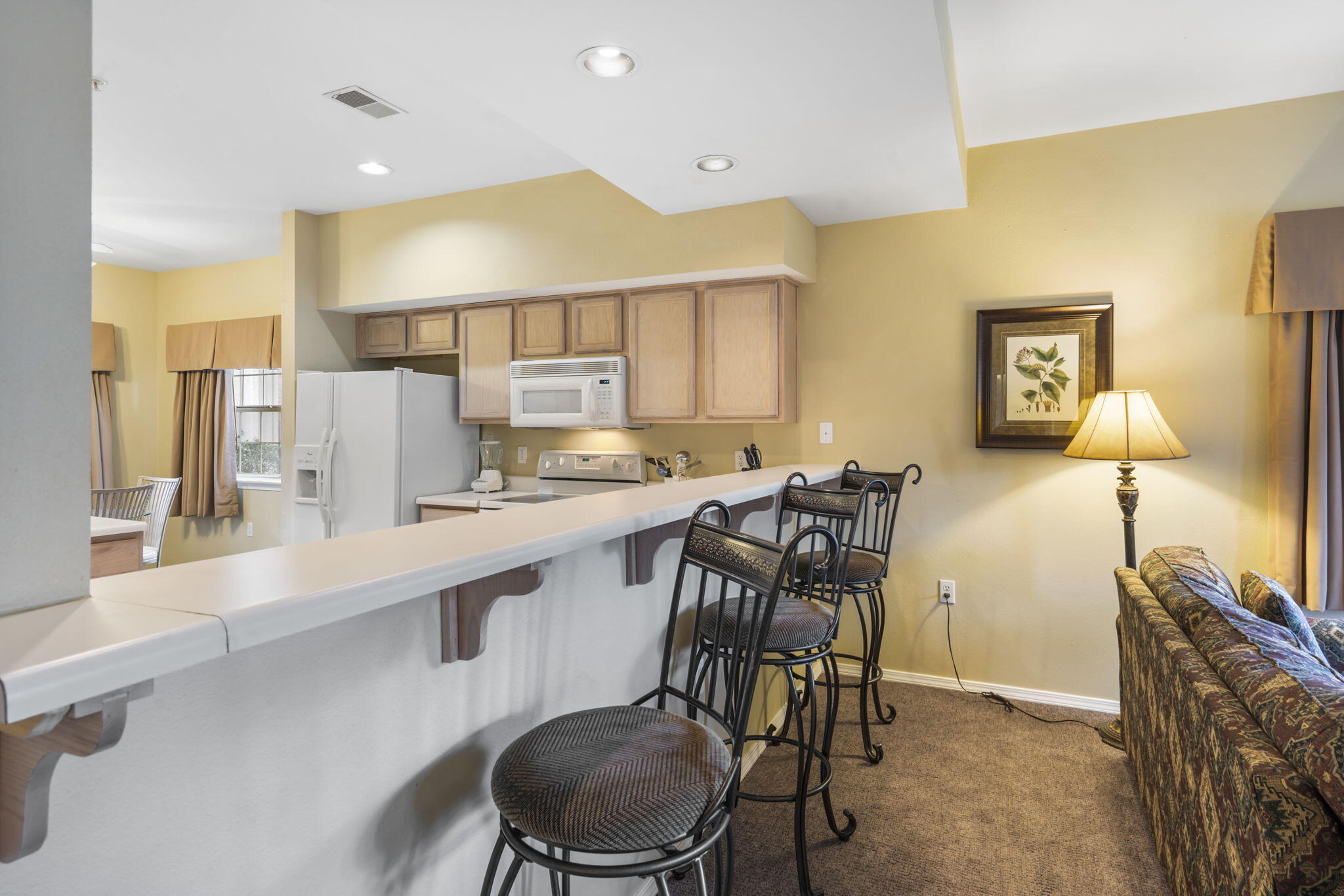 2800 Green Mountain Drive Property Photo 10