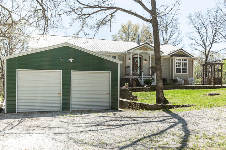 3275 South 175 Road Property Photo 53