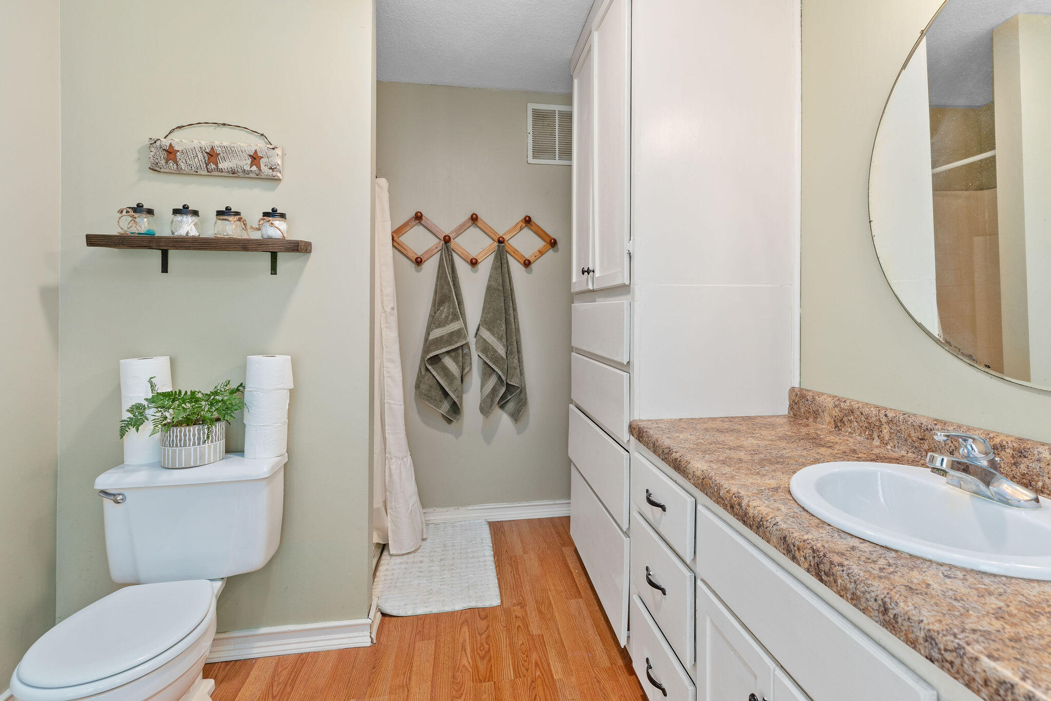 344 Zinnia Lane Property Photo 23