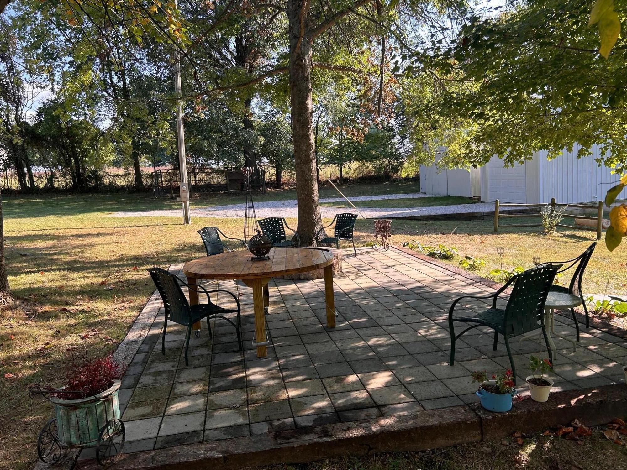 6475 South Farm Road 193 Property Photo 7