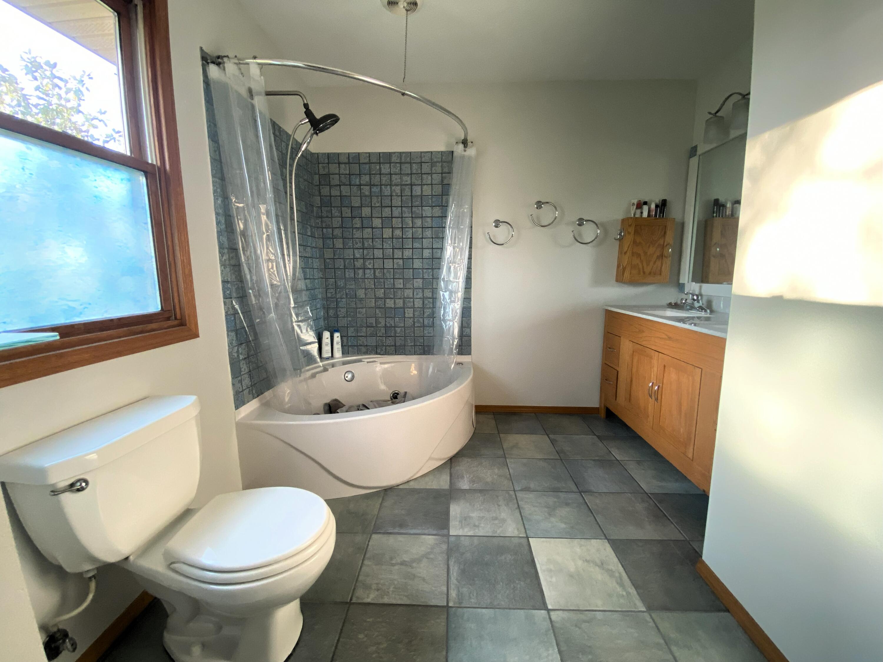 6475 South Farm Road 193 Property Photo 16
