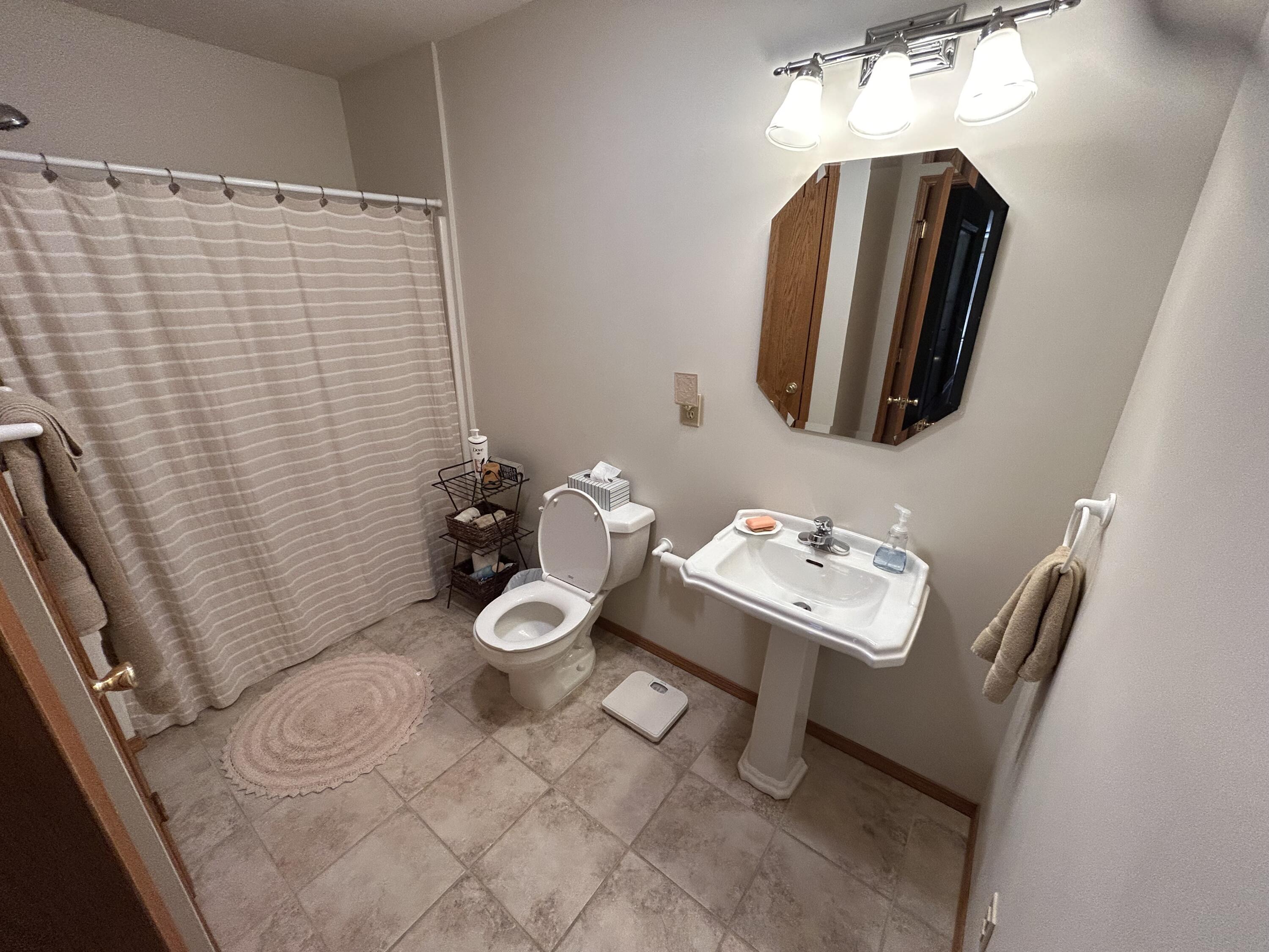 6475 South Farm Road 193 Property Photo 20