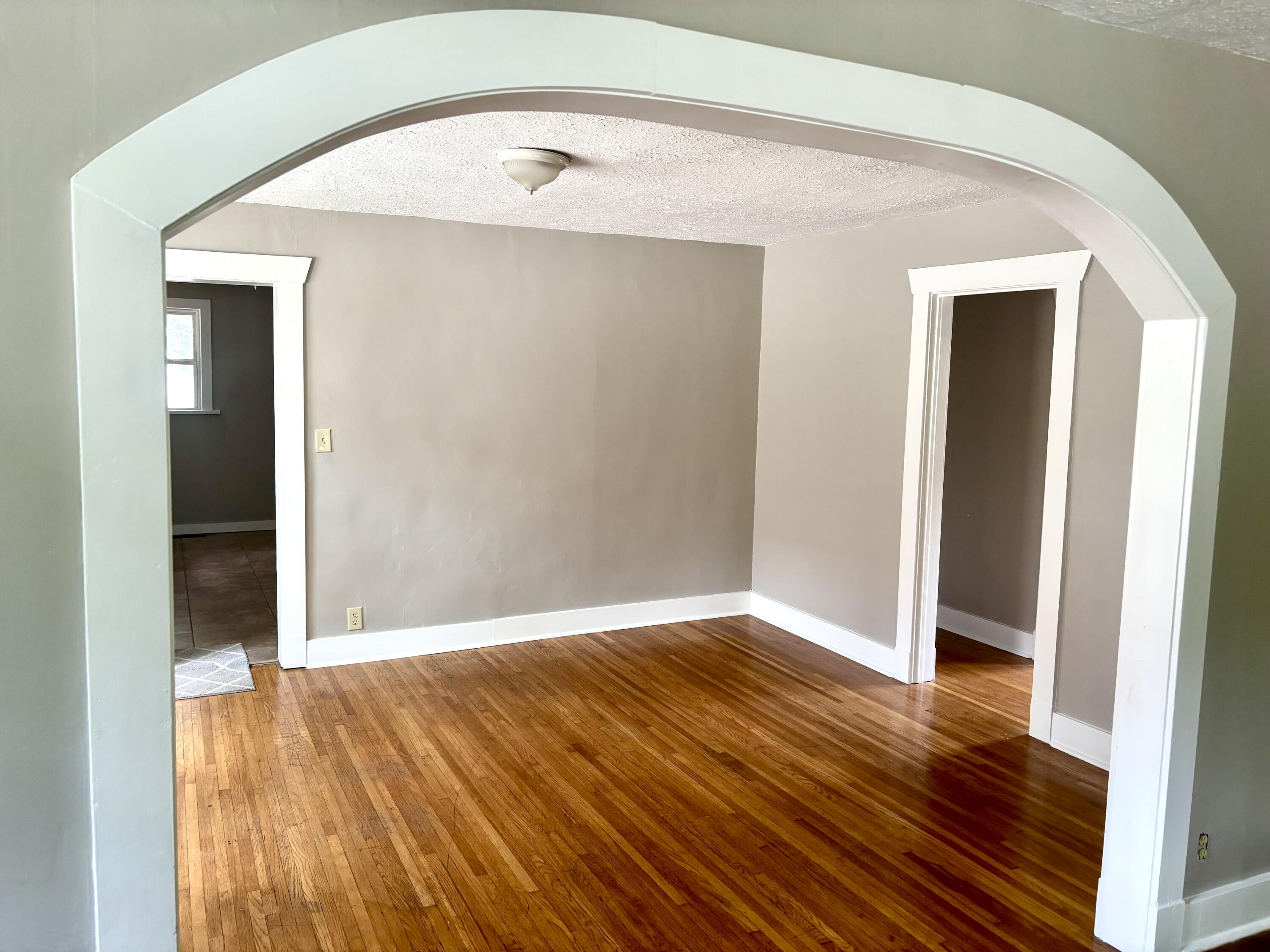 535 East Normal Street Property Photo 7