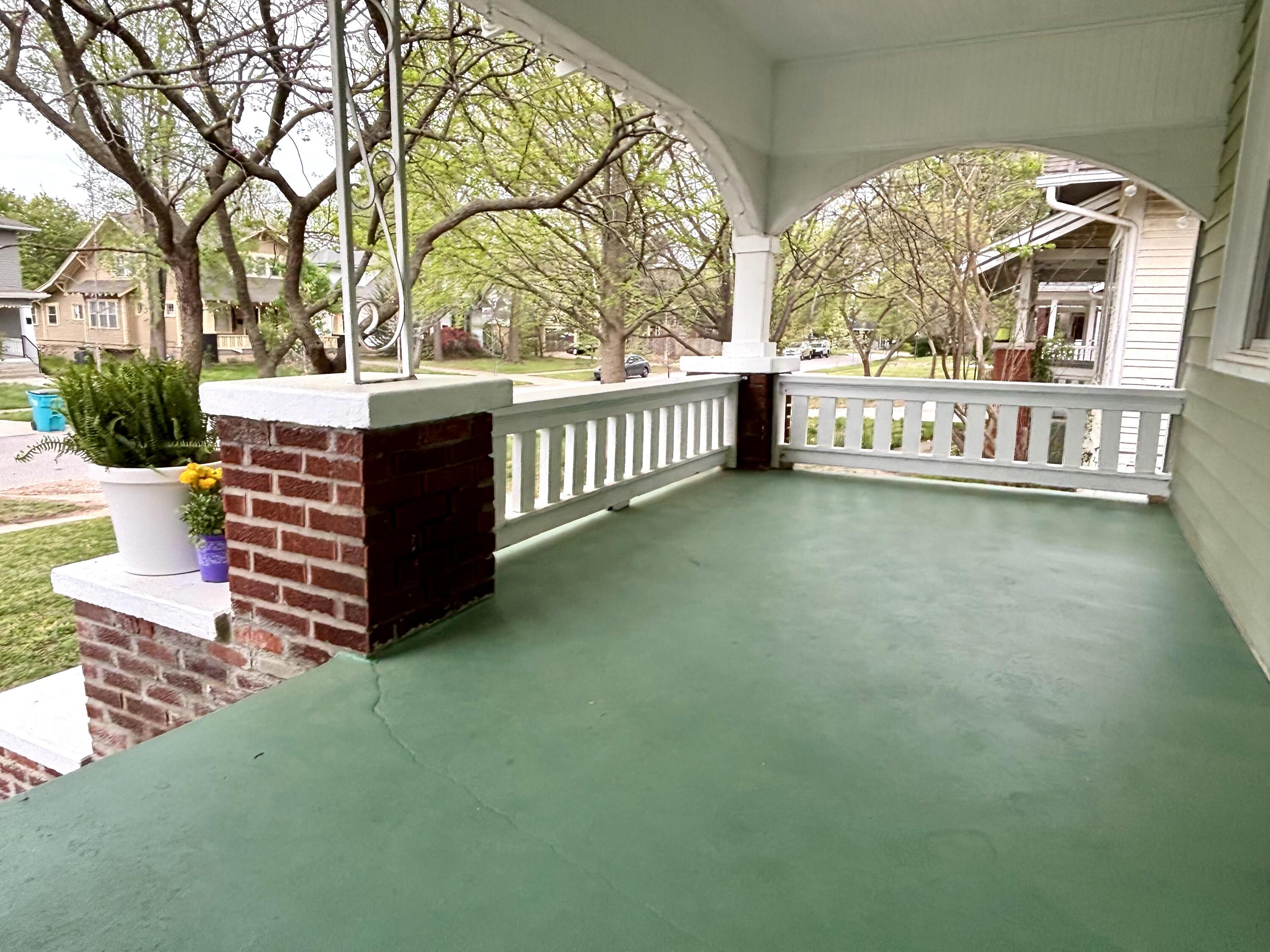 535 East Normal Street Property Photo 15