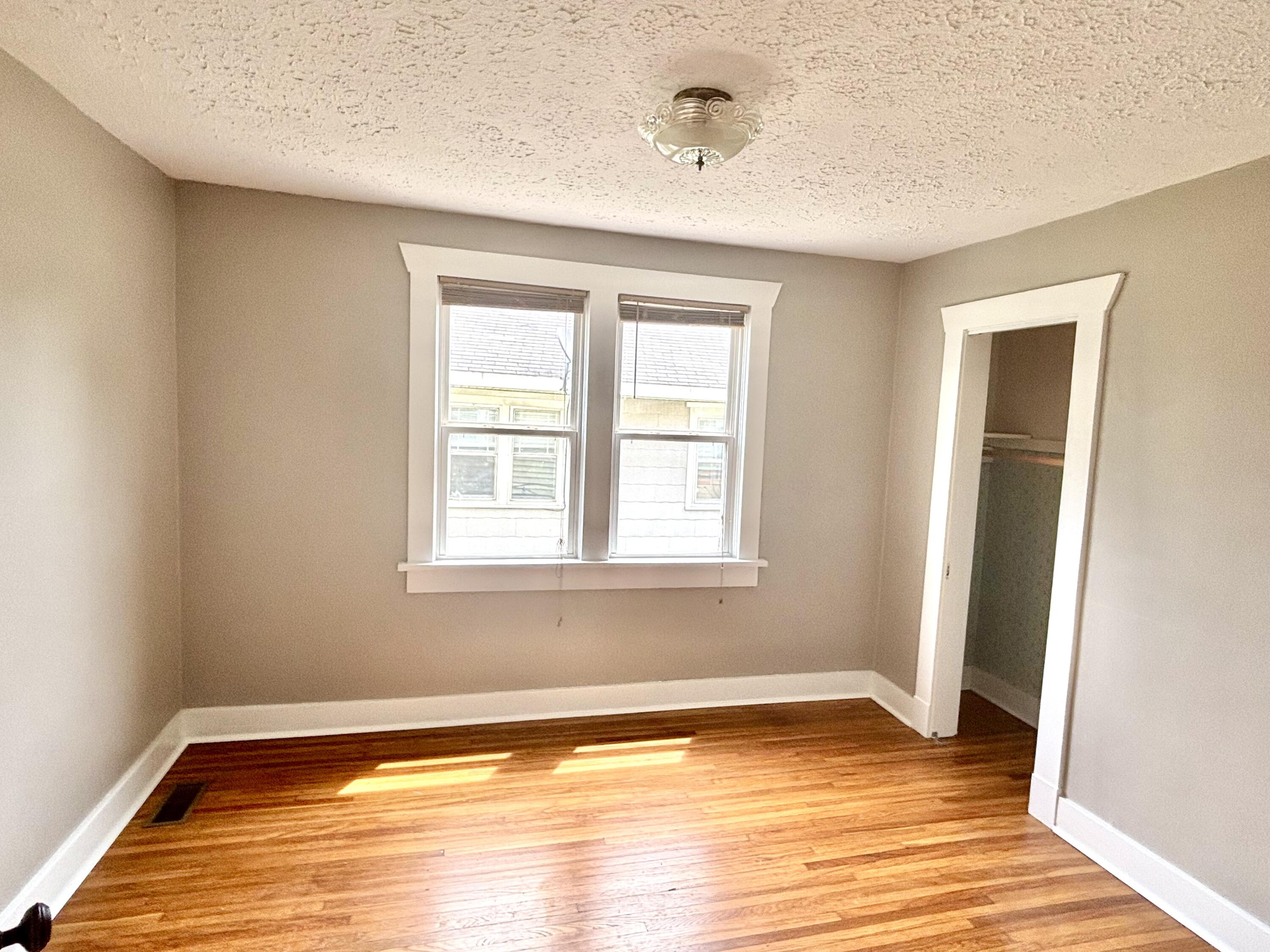 535 East Normal Street Property Photo 17