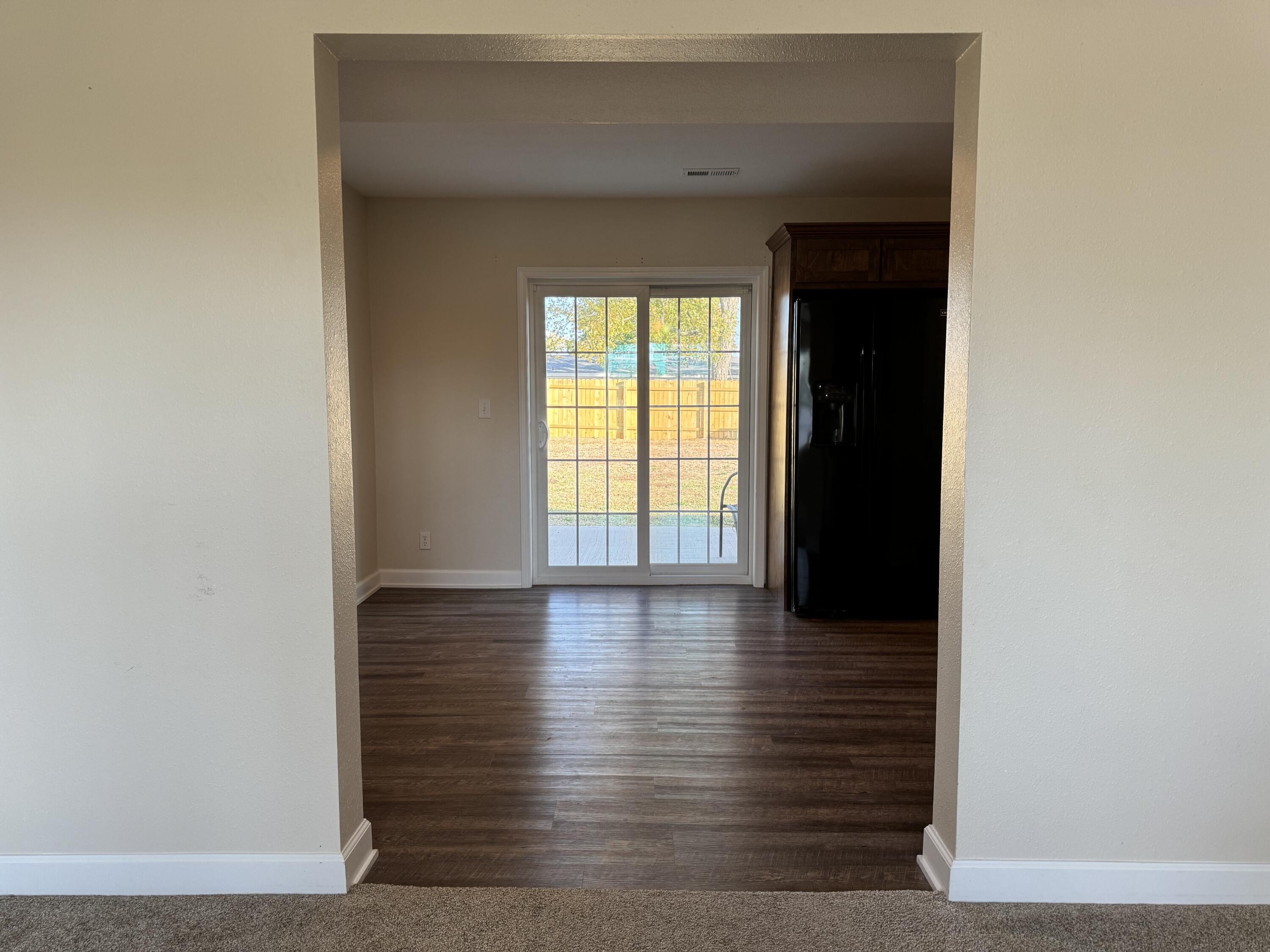 105 West Craig Street Property Photo 16