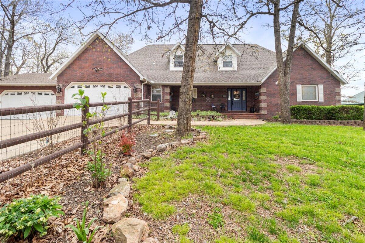 434 Beachwood Drive Property Photo 2