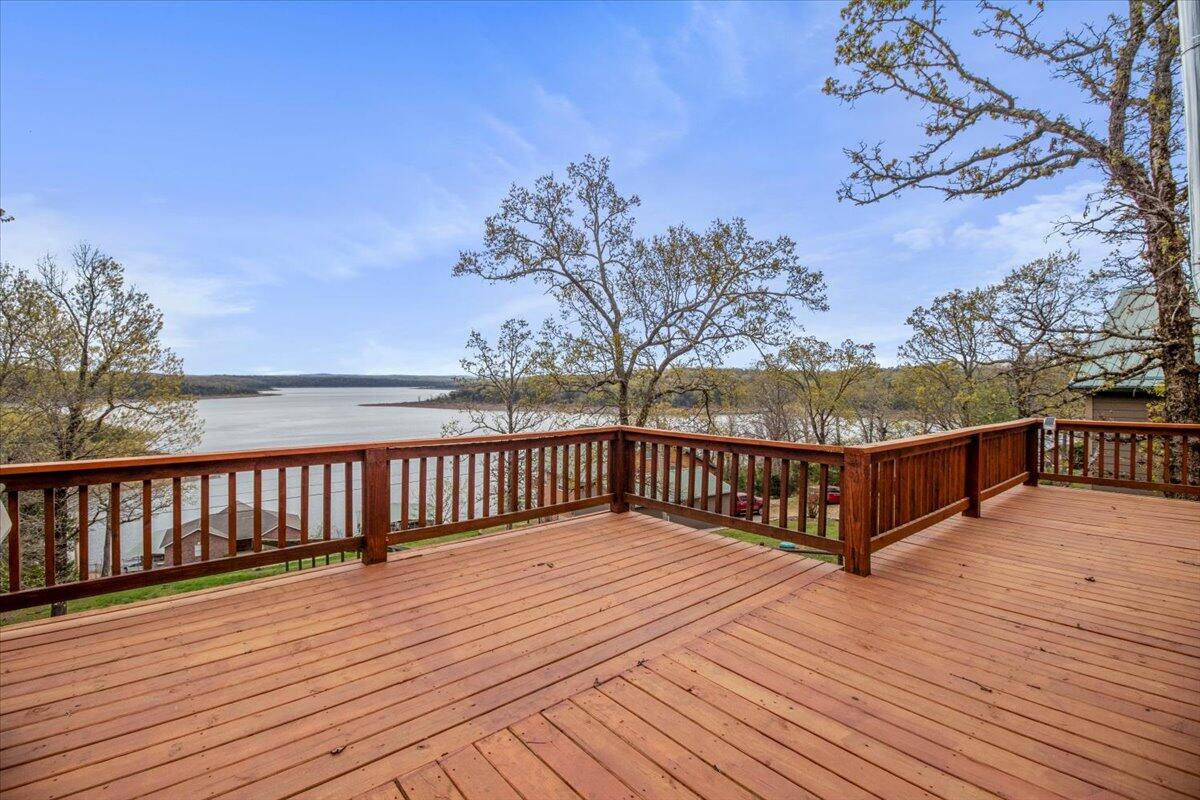 434 Beachwood Drive Property Photo 8