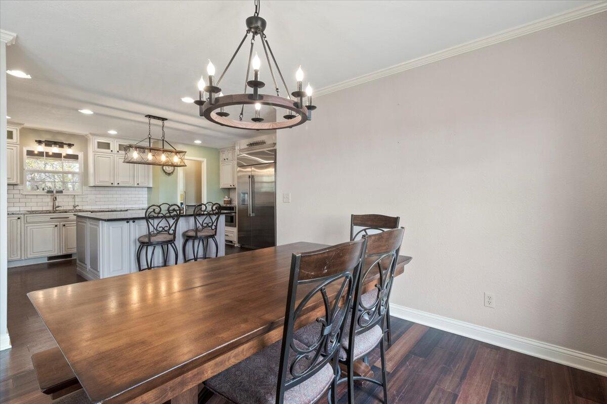 434 Beachwood Drive Property Photo 10