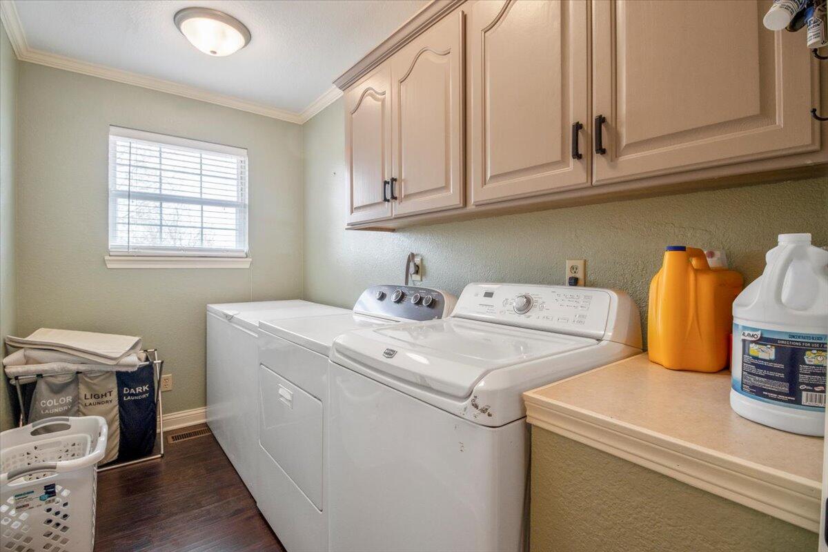 434 Beachwood Drive Property Photo 16