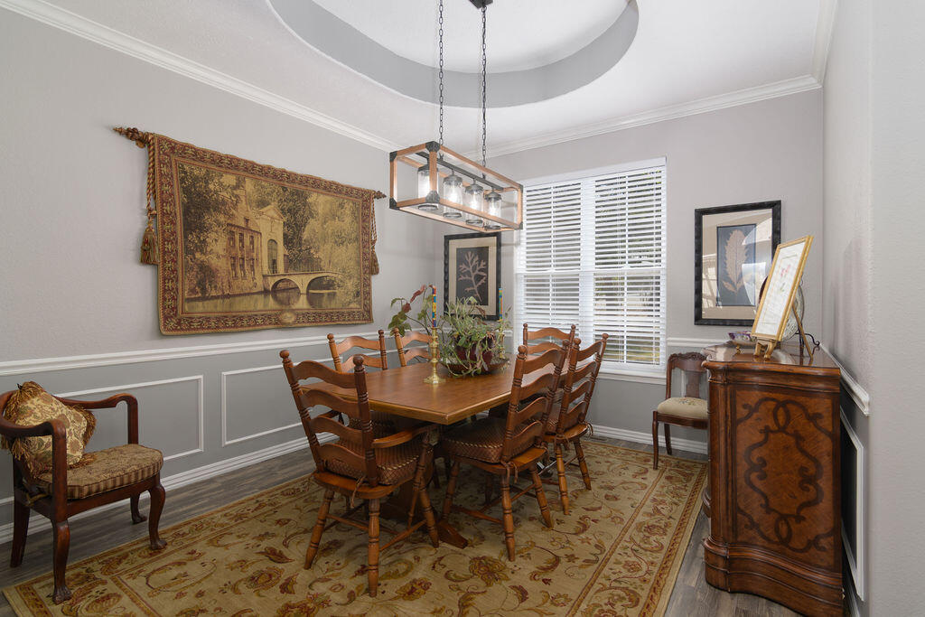 1302 Stoneycreek Lane Property Photo 9