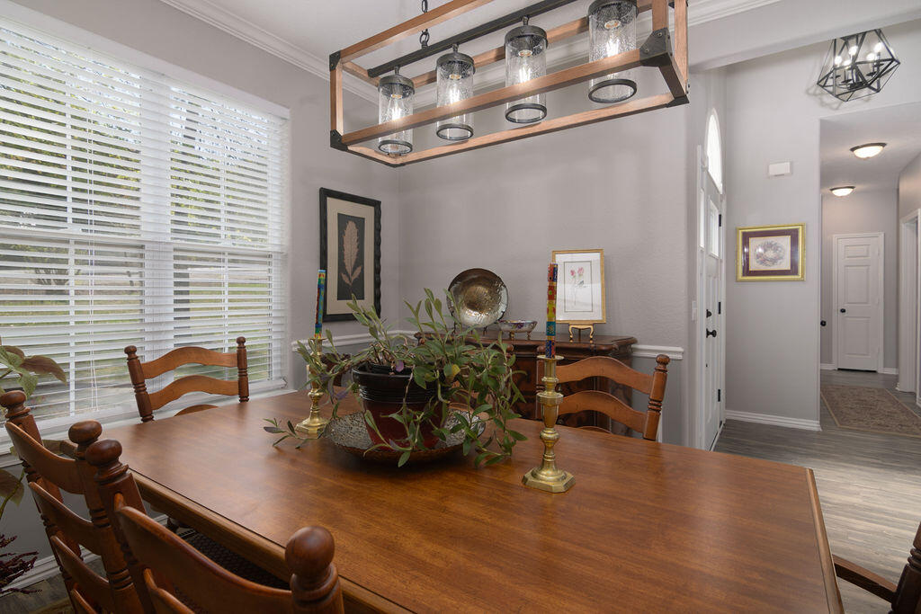 1302 Stoneycreek Lane Property Photo 10