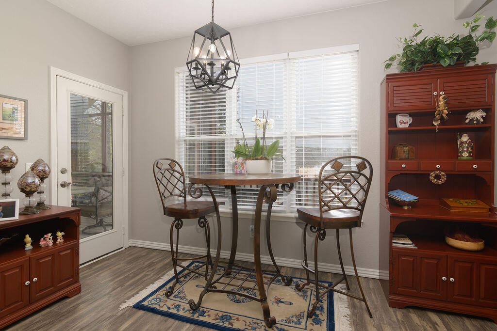 1302 Stoneycreek Lane Property Photo 15