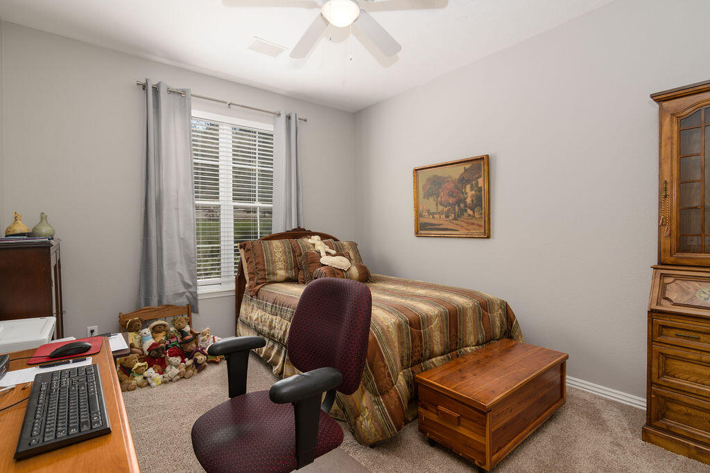 1302 Stoneycreek Lane Property Photo 25