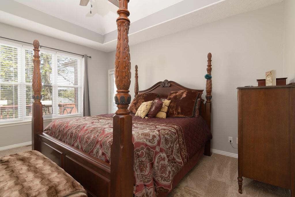 1302 Stoneycreek Lane Property Photo 26