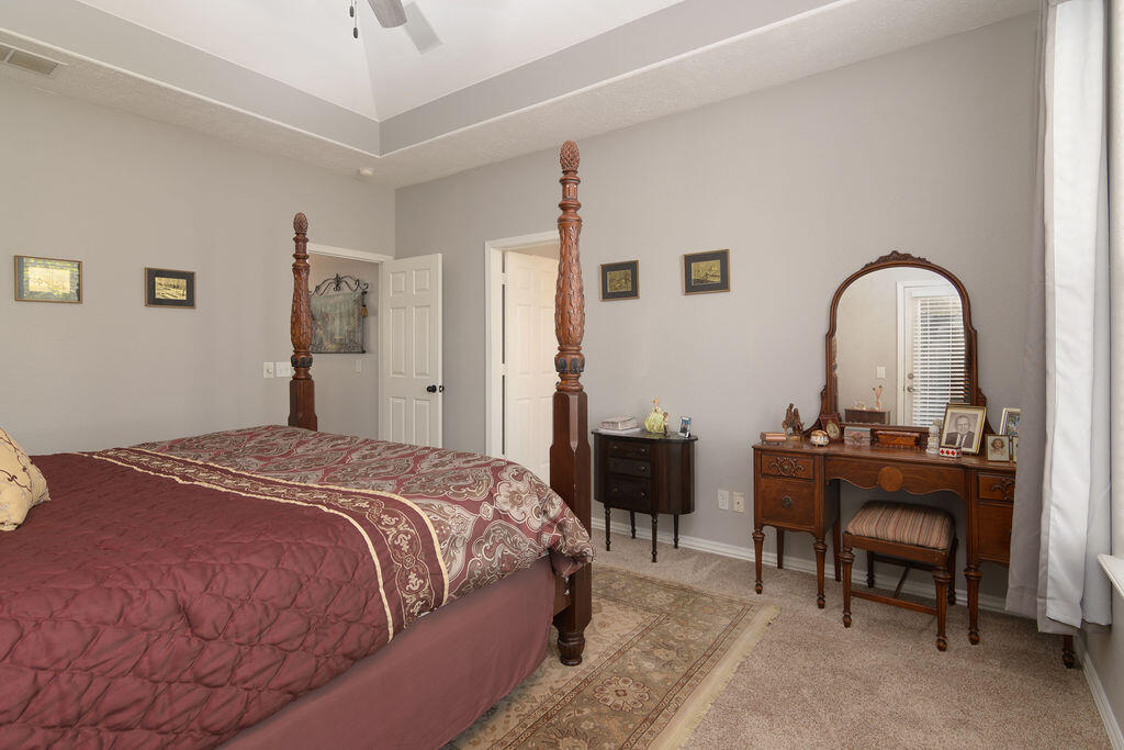 1302 Stoneycreek Lane Property Photo 27
