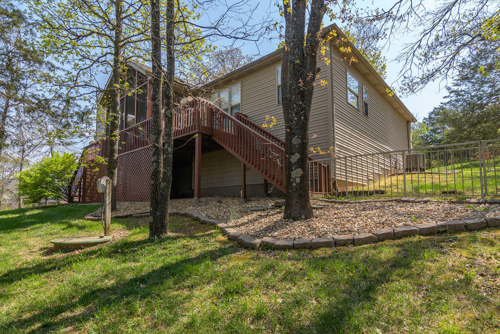 1302 Stoneycreek Lane Property Photo 34