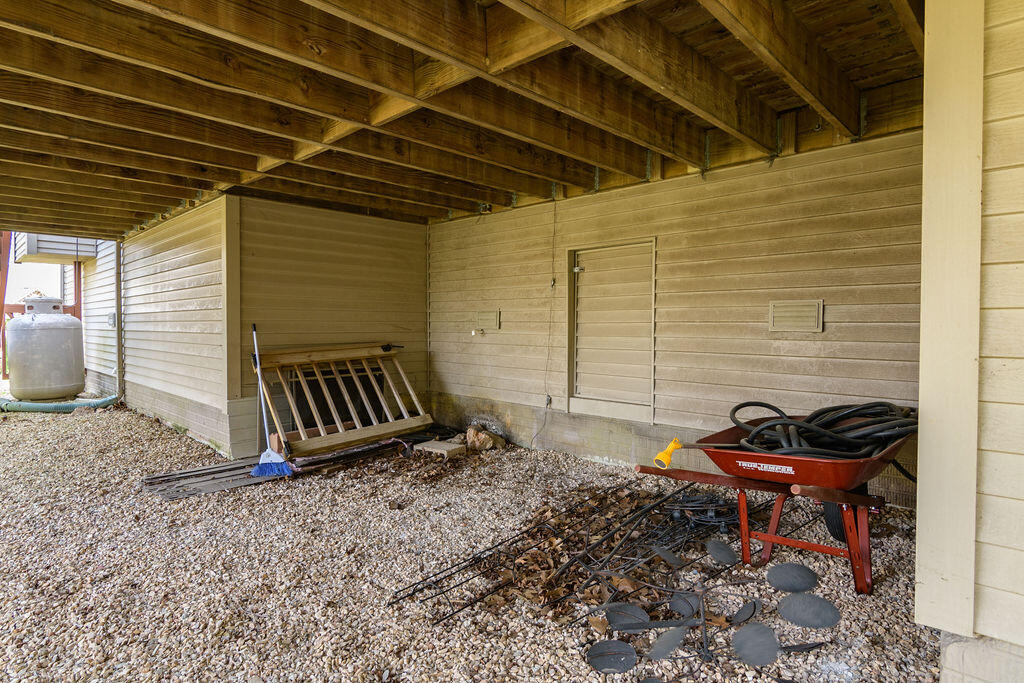 1302 Stoneycreek Lane Property Photo 36